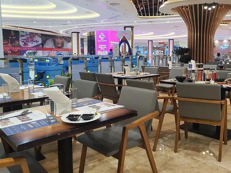 Không gian và tiện ích