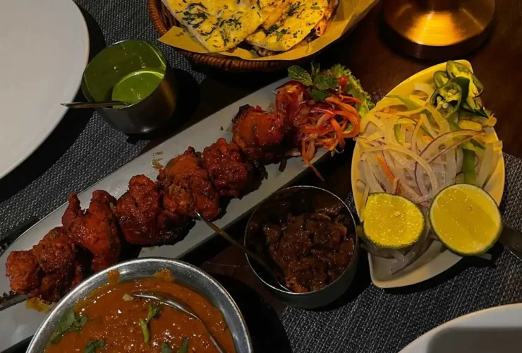 Nhà hàng Ấn Độ Tandoor