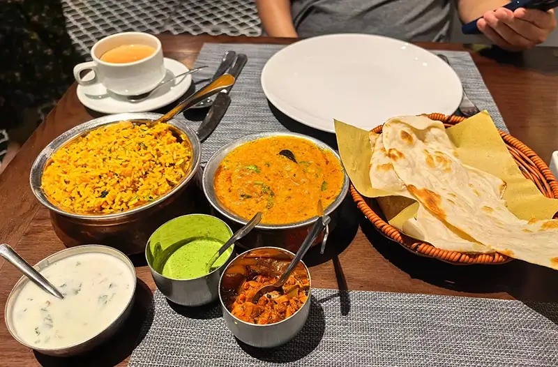 Đôi nét về nhà hàng Ấn Độ Tandoor