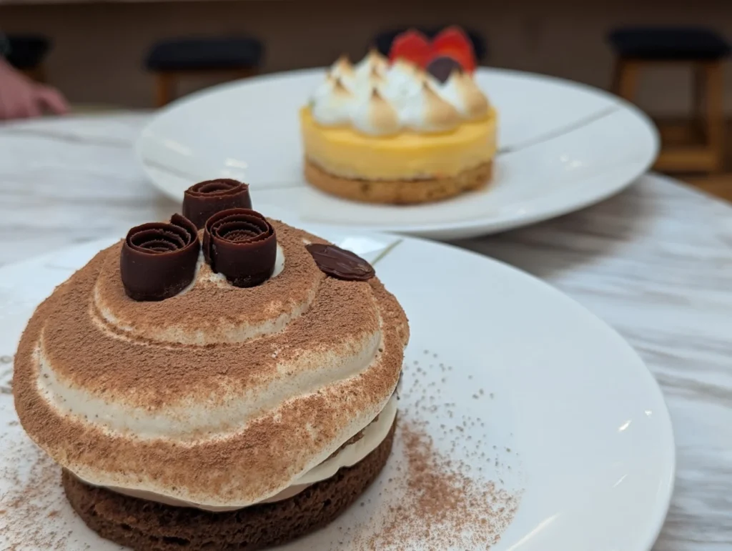 tiem-banh-cheese-cake-o-ha-noi 5