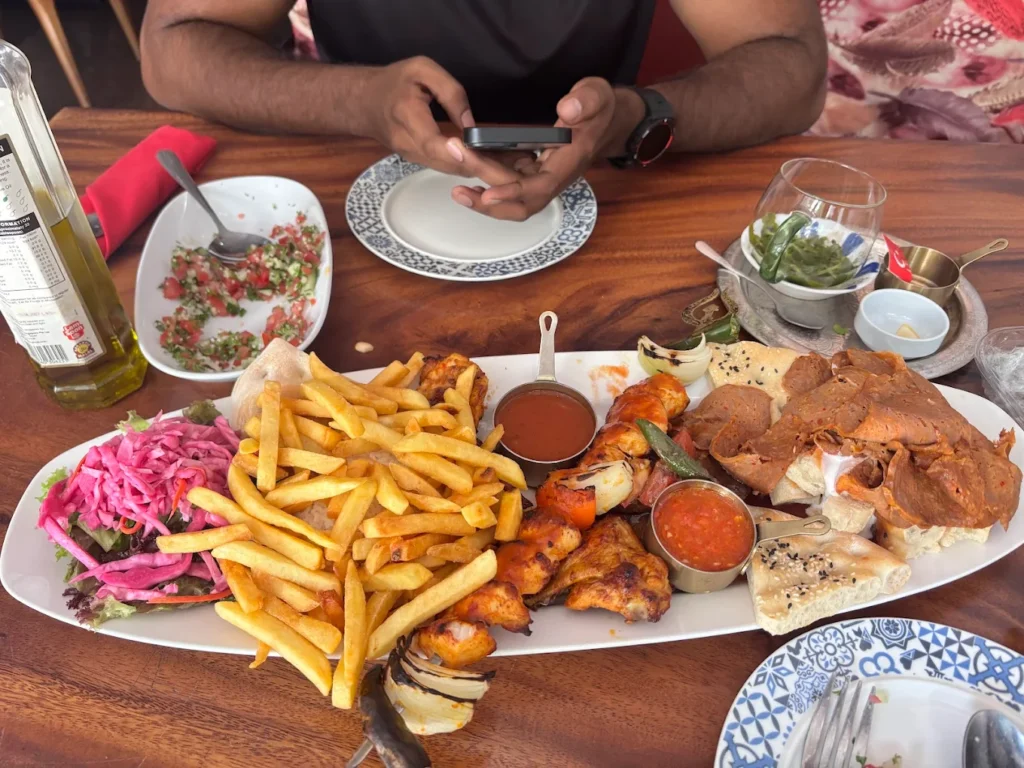 nha hang hoi giao o tphcm 8