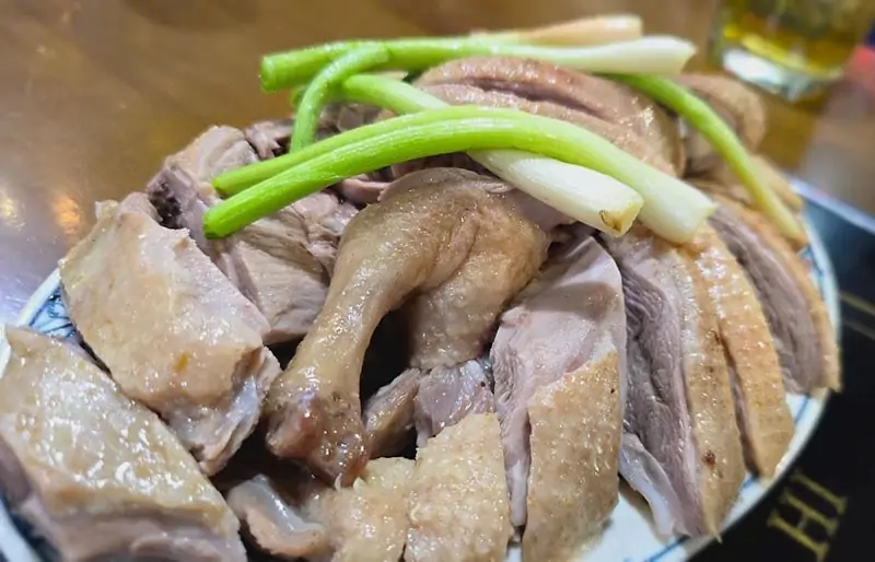 Món vịt luộc truyền thống