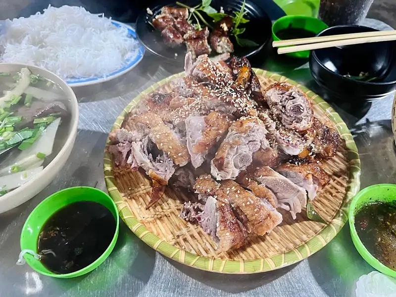 Vịt nướng và vịt quay