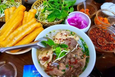 Bún bò Huế An Cựu Văn Quán