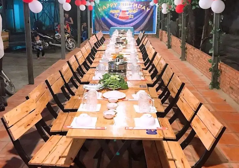 Không gian quán lẩu cua đồng 2 Nù