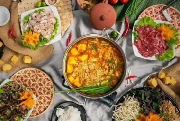 Lẩu cua đồng Văn Quán: Trải nghiệm hương vị Hà Thành xưa