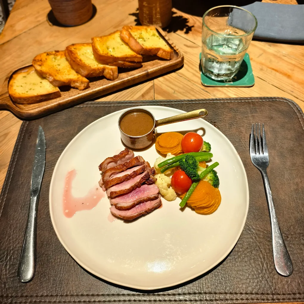 nha hang phap o ha noi 1