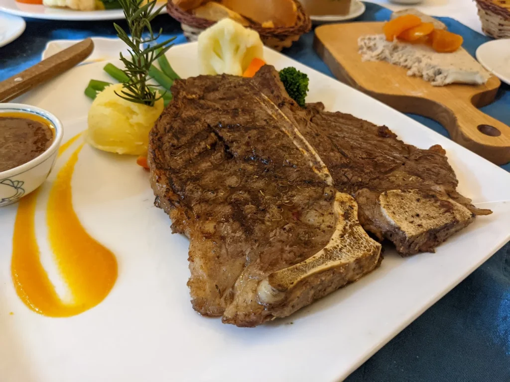 nha hang phap o ha noi 8