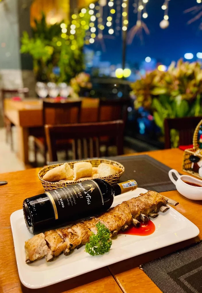 nha hang phap o tphcm 4