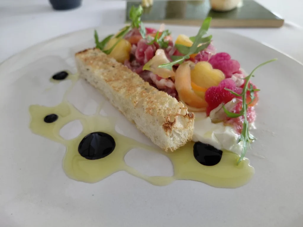 nha hang phap quan 3 4