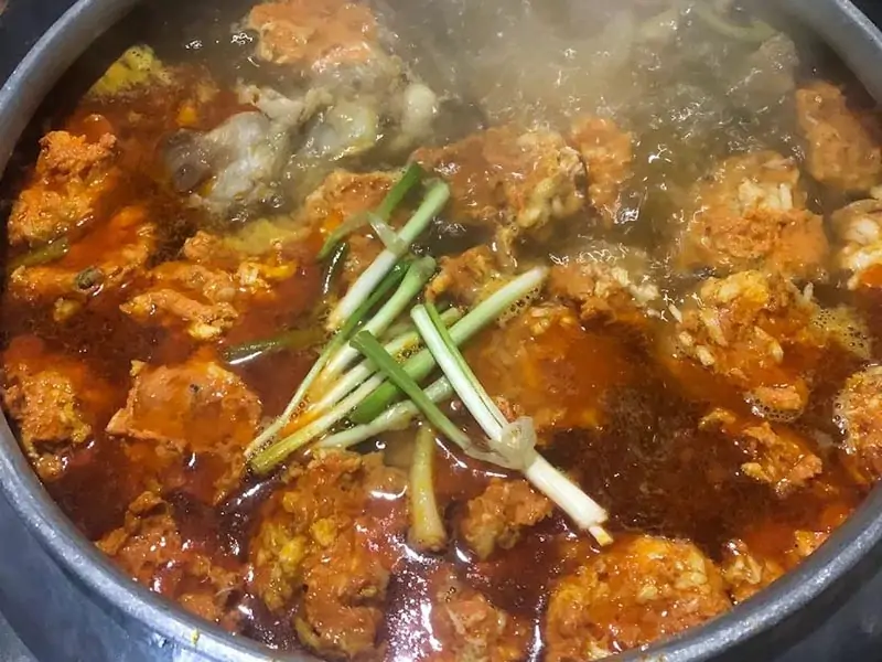 Nước dùng - Linh hồn của tô bún