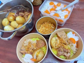 Tiệm xôi mặn Lê Chả