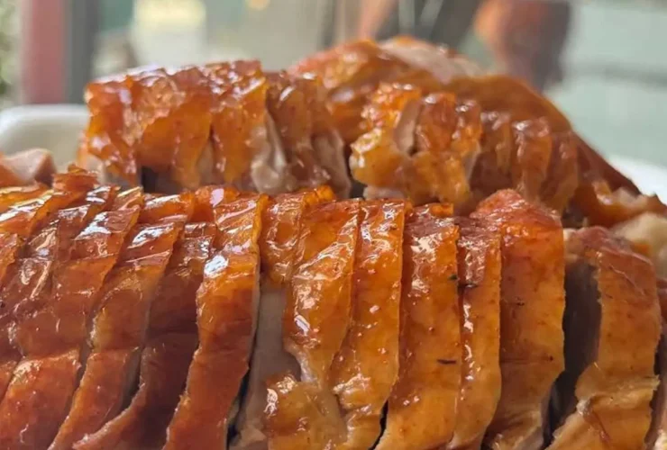 Vịt Quay Bắc Kinh Ba Lợi