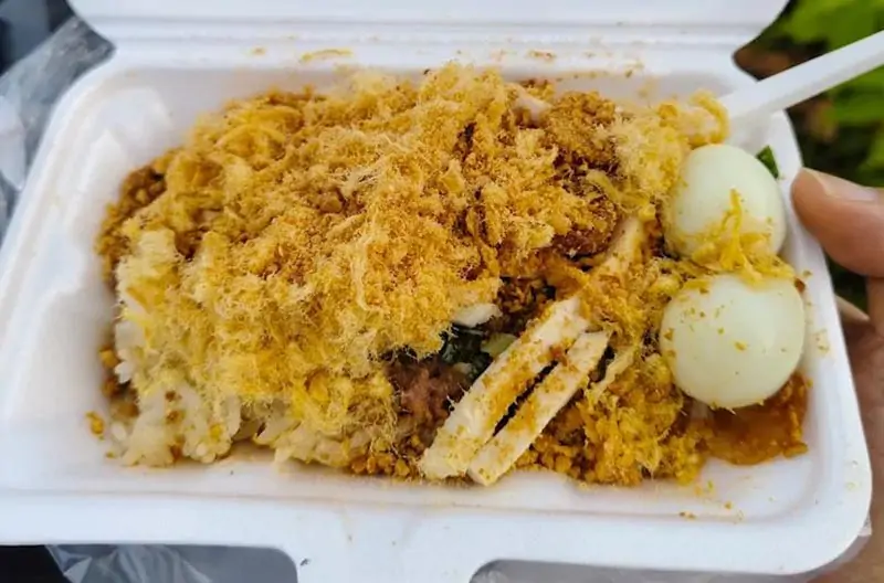 Xôi mặn đặc biệt