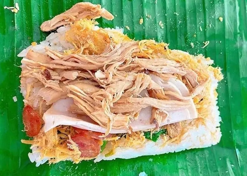 Xôi gà chiên giòn rụm