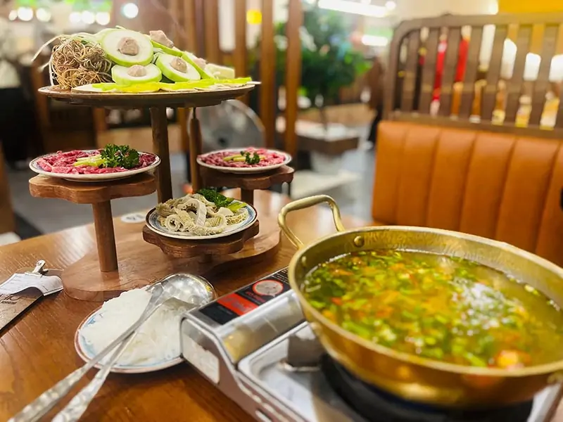 Lẩu Bò Nhúng Khế