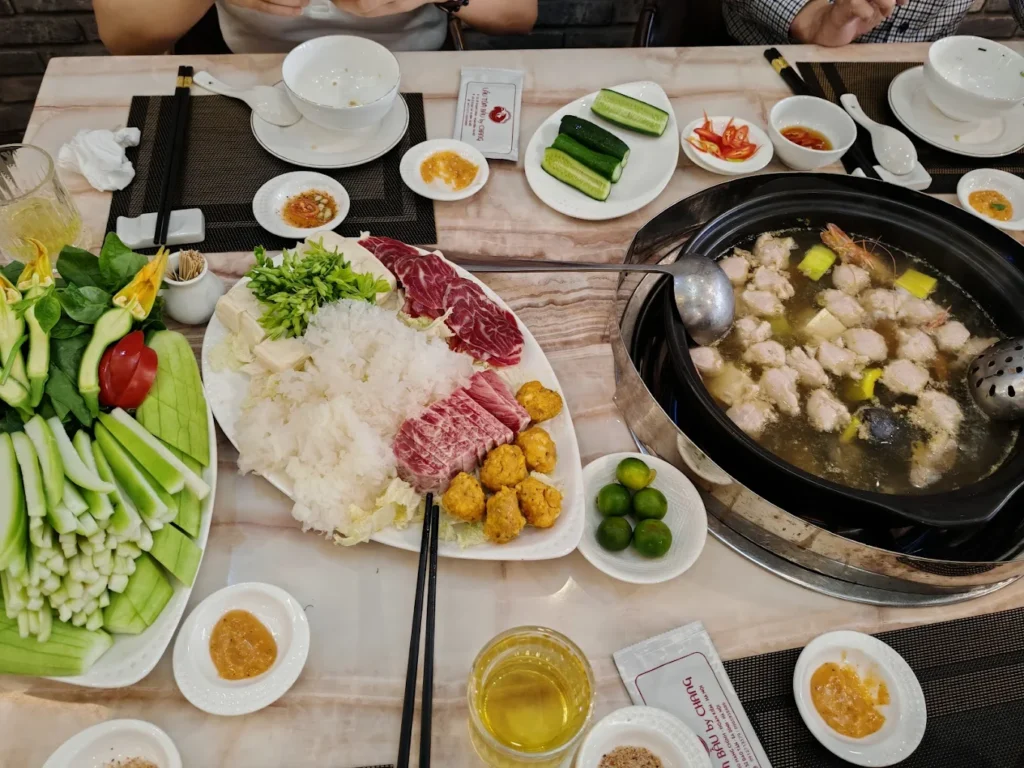 lau tom bau ha noi 1