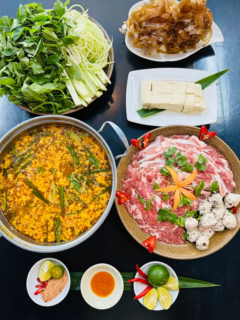 lau tom bau ha noi 4