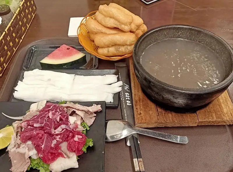 Đôi nét về phở Bát Đá 98 Thái Thịnh