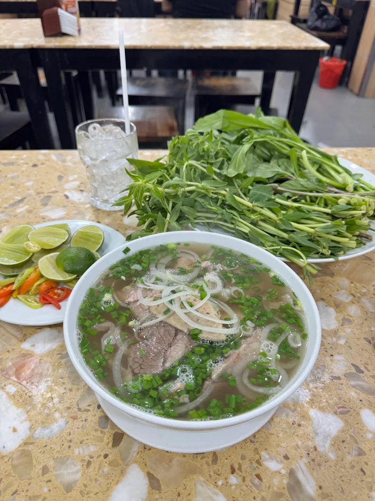 pho ngon sai gon 2