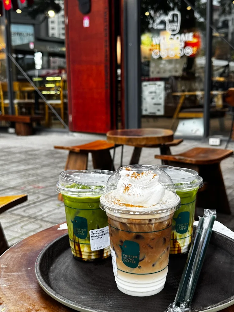 quan cafe vu pham ham 9