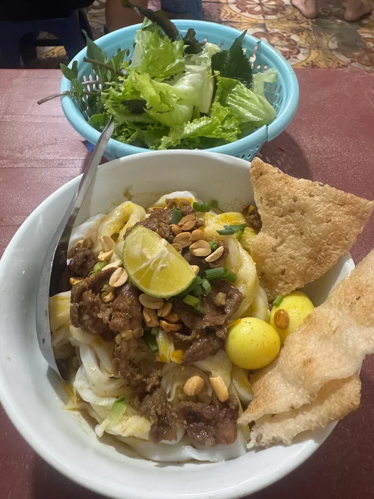 quan mi quang ha noi 4