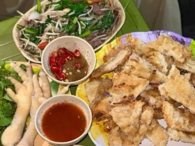 Quán phở rán cây si