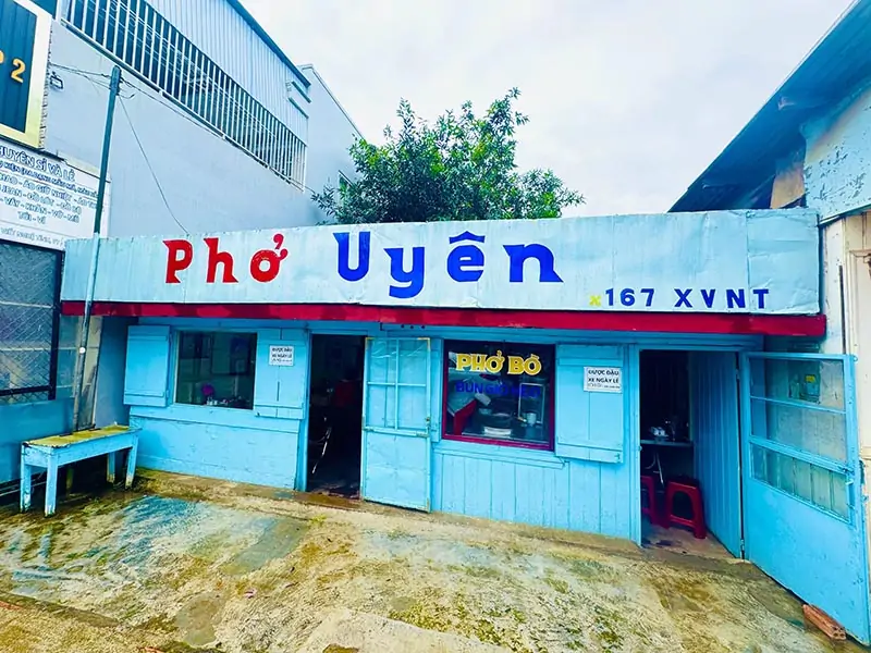 Đôi nét về Quán phở Uyên