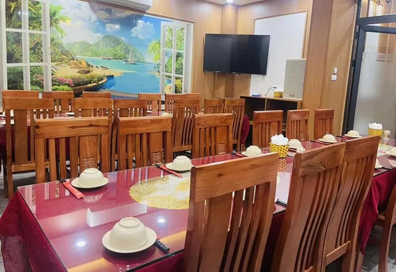 Không gian và tiện ích