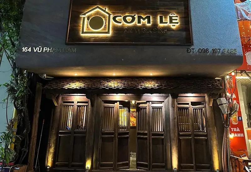 Đôi nét về Cơm Lệ Vũ Phạm Hàm