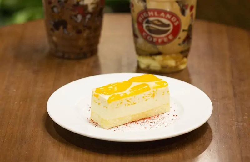 Thức uống cao cấp và đồ ăn kèm