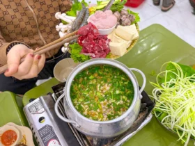 lau bau tom tran khat chan 0