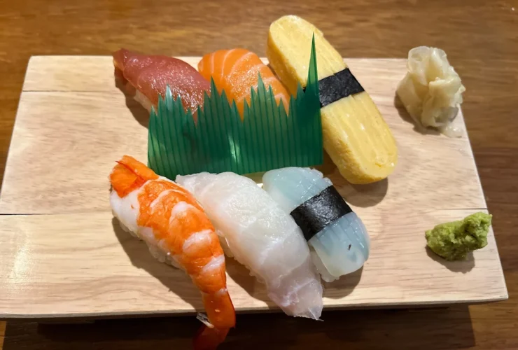 sushi linh lang 0