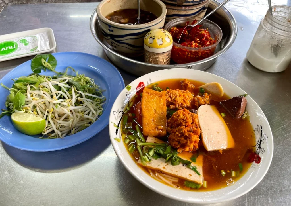 bun rieu cua sai gon 7