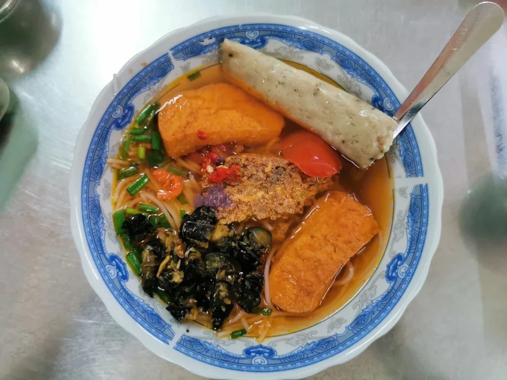 bun rieu cua sai gon 9