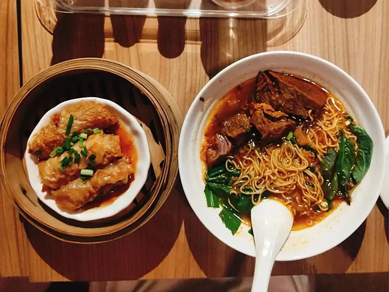 Món mỳ và cháo đặc sắc