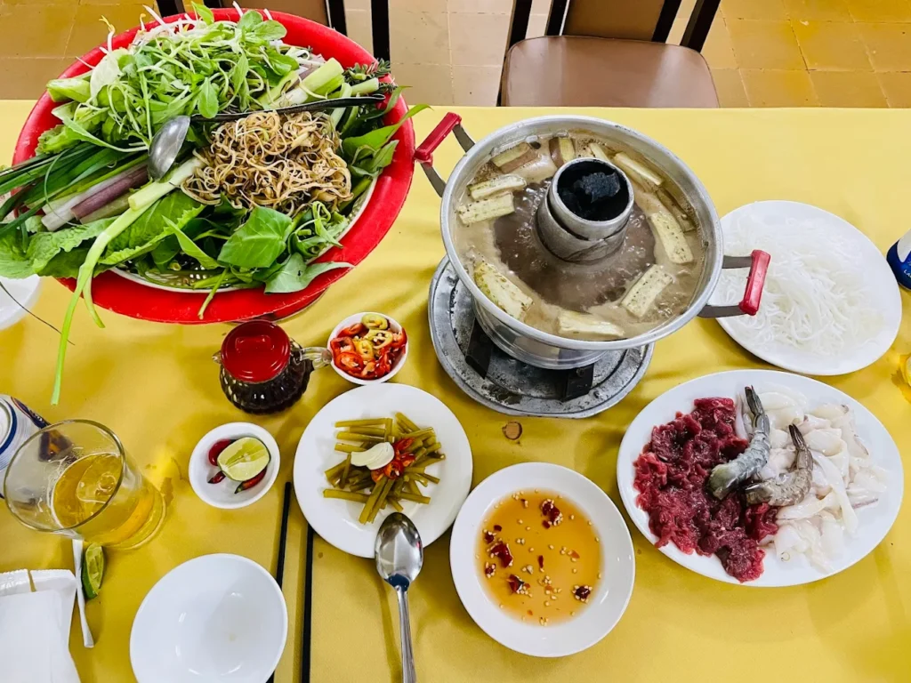 lau mam ngon sai gon 2
