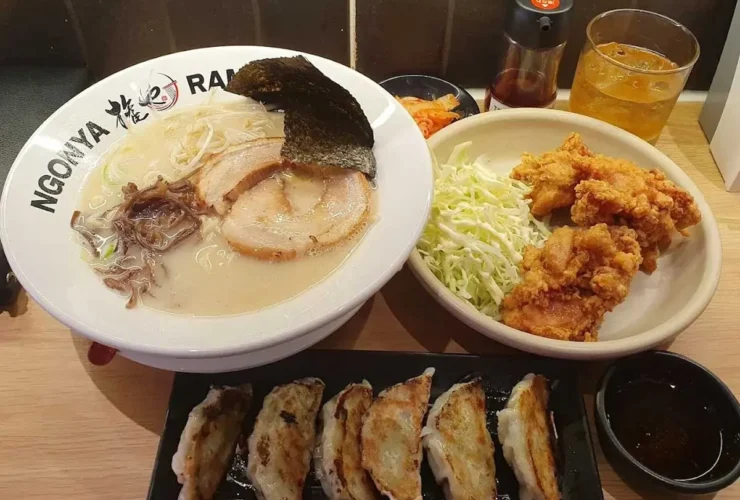 Ngonya Ramen Trung Hòa