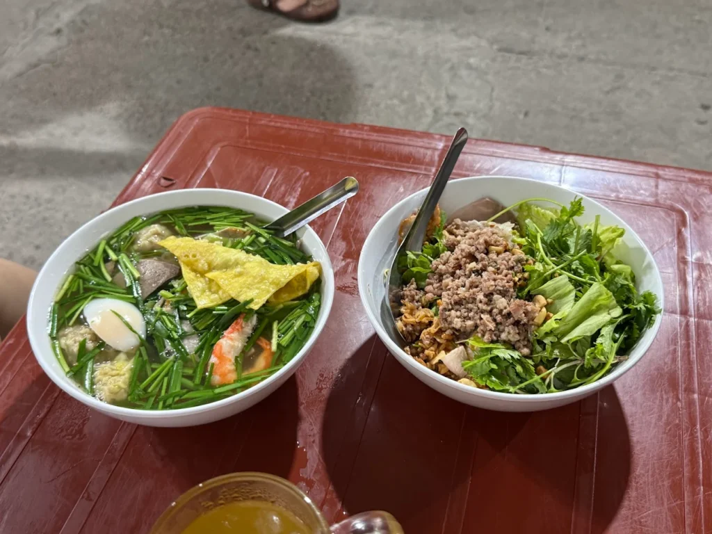 quan hu tieu ngon o ha noi 1