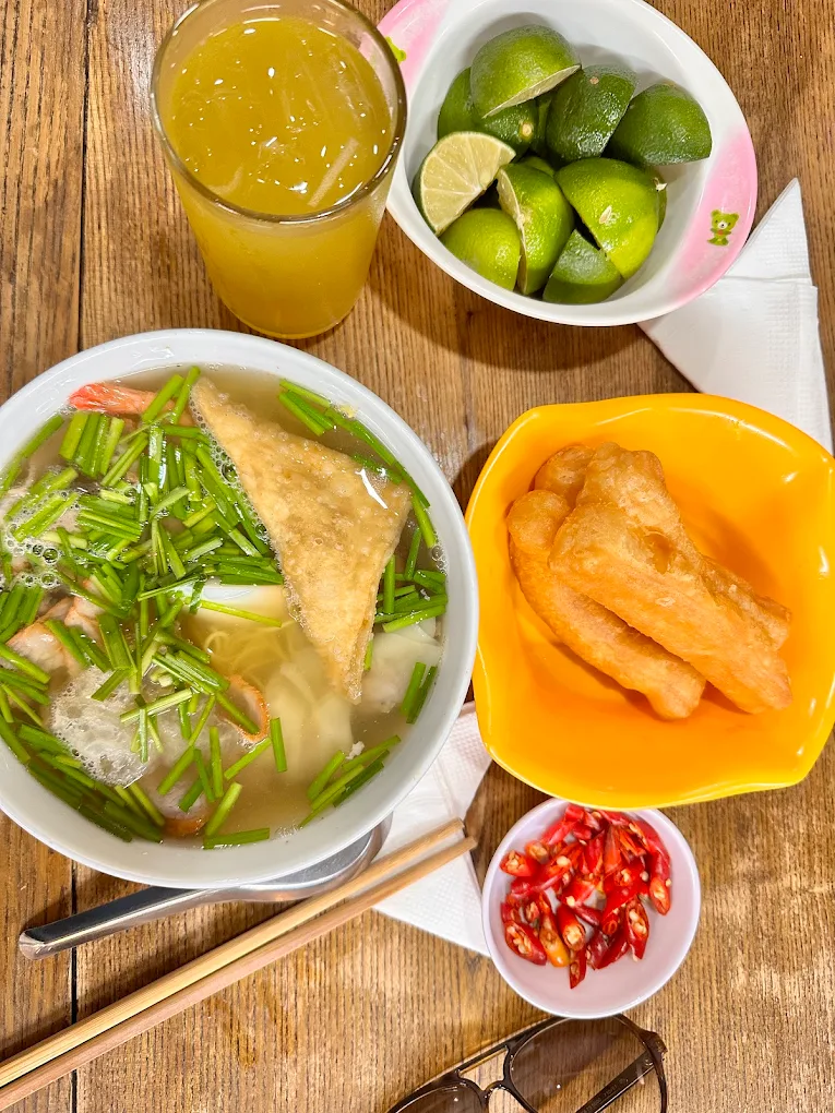quan hu tieu ngon o ha noi 9