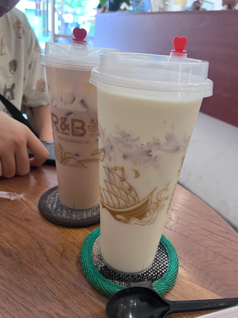 quan tra sua ngon o sai gon 4