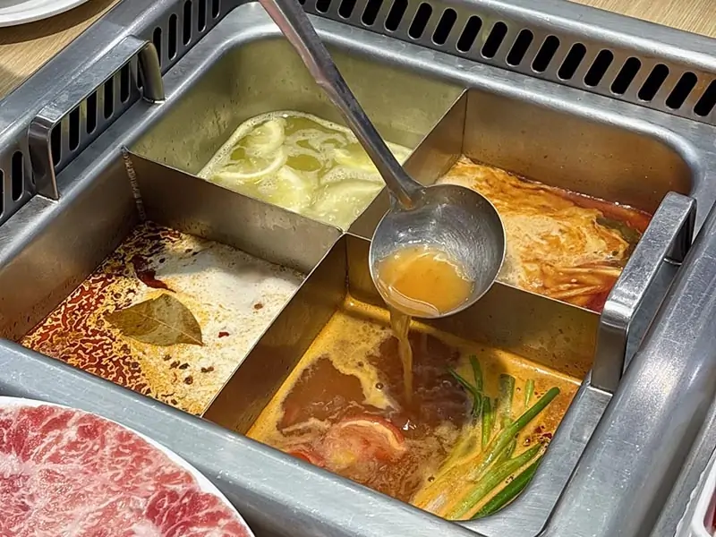 Nước lẩu - Linh hồn của trải nghiệm