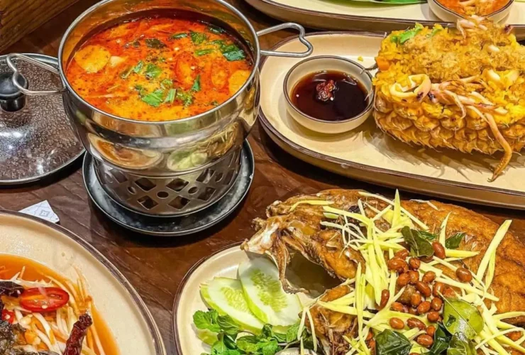 Thai Market Restaurant Trung Hòa