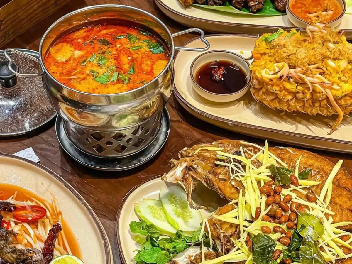Thai Market Restaurant Trung Hòa
