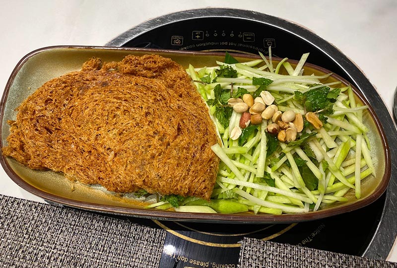 Cá Trê Chiên Xù Đu Đủ Khô Bò