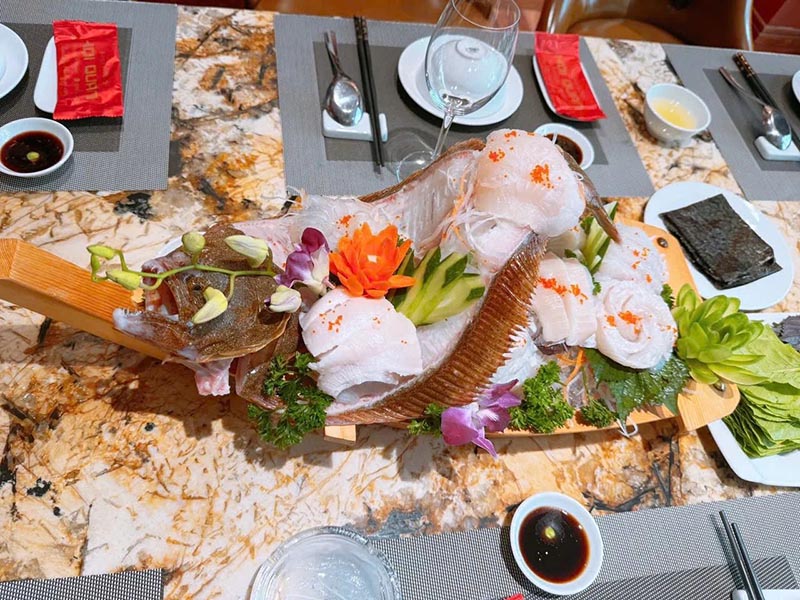 Đa Dạng Món Ăn Và Đồ Uống